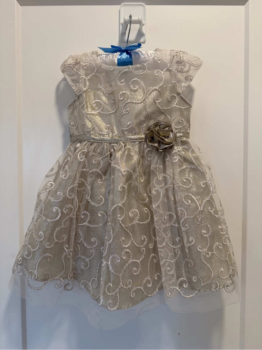 Jona Michelle Silver and White Embroidered Floral Party Dress